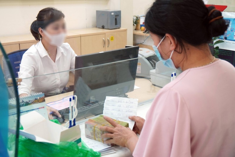 Phong tỏa tài khoản ngân hàng, mời lên công an làm việc nếu người dùng có hành vi sau