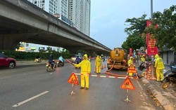 Mưa to tầm tã suốt đêm, Hà Nội không ghi nhận điểm ngập