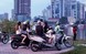 Người dân TPHCM đổ về Bến Bạch Đằng, trầm trồ trước cảnh tượng chưa từng thấy