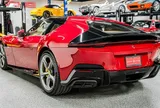 Ferrari triệu hồi mẫu V12 mới vì kính không đủ an toàn về tầm nhìn