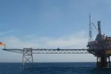 Mỹ ‘làm khó’ với dầu Nga, một khách hàng lập tức tuyên bố đanh thép: Miễn trừ hay không chúng tôi vẫn là khách quen