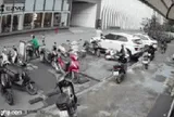 Nam sinh chạy shipper bị trộm xe máy ở Hà Nội: Xót xa hoàn cảnh của nạn nhân