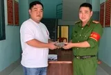 Tài khoản "nhảy" thêm 206 triệu đồng, người đàn ông vội vàng tìm đến công an