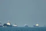 Mỹ 'âm thầm' dẫn đường cho tàu hàng qua eo biển Hormuz, khoảng 70 chuyến đã được hỗ trợ