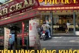 Cảnh tượng lạ trên phố Cầu Giấy ngày giá vàng 15,75 triệu/chỉ
