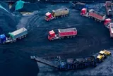 Xe tải Trung Quốc chạy ngày đêm ở vùng đất "giàu có hơn cả vịnh Ba Tư": "Ăn chơi" 100 năm nữa cũng không phải lo nghĩ