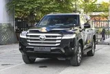 Toyota Land Cruiser 'kèm lạc' vẫn đắt khách hơn nhiều xe phổ thông dưới 1 tỷ đồng tại Việt Nam: Bán hơn 300 chiếc từ đầu năm, doanh số duy trì đều