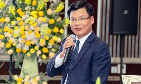 Tổng Giám đốc Xây dựng Hòa Bình từ nhiệm sau 24 năm gắn bó