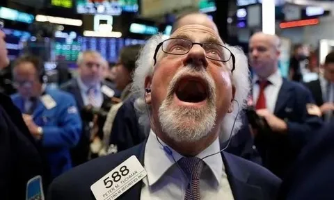 Một thế lực bất ngờ tung 600 tỷ đồng gom cổ phiếu Việt Nam phiên tăng bốc