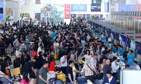 Nội Bài lập kỷ lục trong ngày cuối kỳ nghỉ Tết