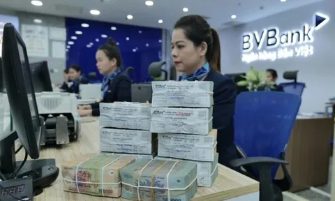 Ngày Vía Thần tài: Các ngân hàng đua lì xì lãi suất, quà tặng và cả…vàng, biến gửi tiết kiệm thành lựa chọn "rước lộc" an toàn