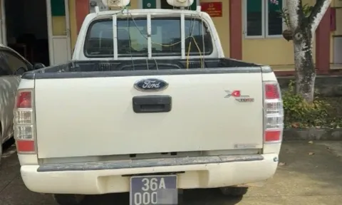 Xe biển xanh bị 'tố' vi phạm giao thông, tài xế và đơn vị quản lý bị phạt gần 40 triệu đồng