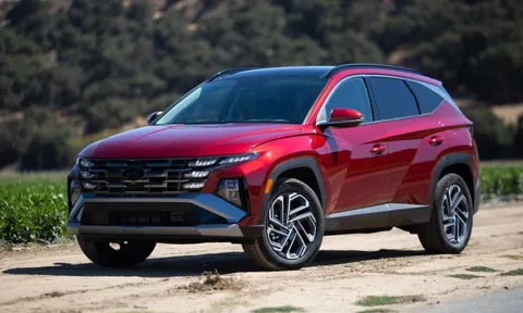 Sau tết, Hyundai Thành Công bất ngờ 'lì xì' khách hàng tối đa 220 triệu đồng