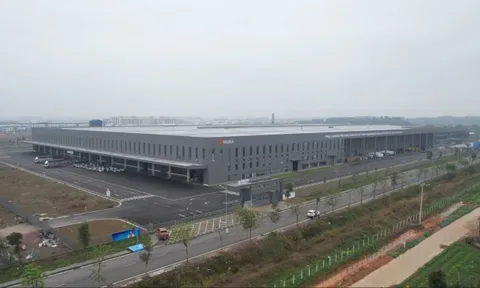 Tham vọng 2 triệu xe và 'con bài' Grab: YADEA có đang dùng 100 triệu USD để thay đổi hoàn toàn cuộc chơi xe ôm công nghệ tại Việt Nam?