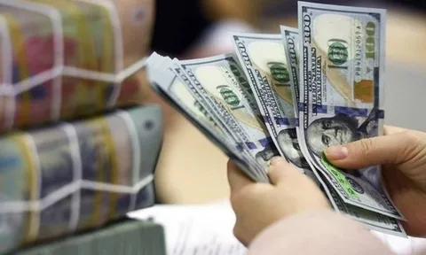 Cập nhật thị trường tiền tệ: Lãi suất liên ngân hàng giảm rất mạnh, tỷ giá USD tiếp tục tăng, NHNN hút thanh khoản VND