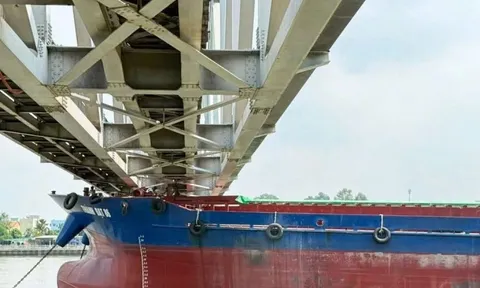 Khởi tố vụ sà lan đâm cầu Ghềnh gây gián đoạn đường sắt Bắc Nam