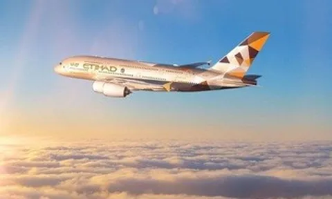 Xung đột Trung Đông tiếp tục ảnh hưởng hàng không và giá nhiên liệu, nhiều hãng bay tăng giá vé