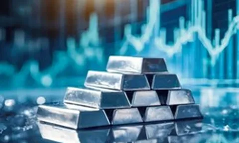 Quỹ bạc lớn nhất thế giới "xả kho" gần 800 tấn từ đầu tháng 3