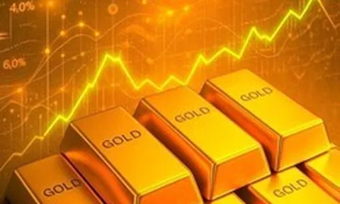 Quỹ vàng lớn nhất thế giới “xả” hàng 8 phiên liên tiếp khi giá tụt dốc