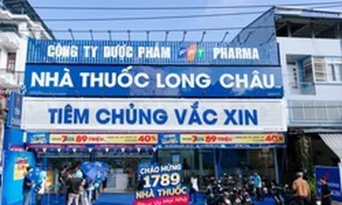Chủ chuỗi Long Châu, FPT Shop đặt mục tiêu lợi nhuận kỷ lục, cổ phiếu tăng “bốc đầu”