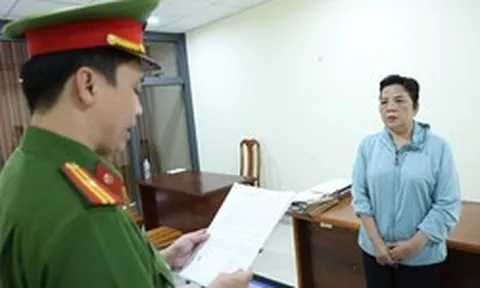 Ra lệnh bắt tạm giam Đỗ Viết Dự, cấm đi khỏi nơi cư trú đối với Nguyễn Thị Mỹ Cơ