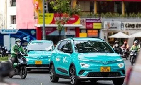 Vingroup bất ngờ gia hạn chương trình giảm giá xe ô tô, xe máy điện vào ngày cuối cùng