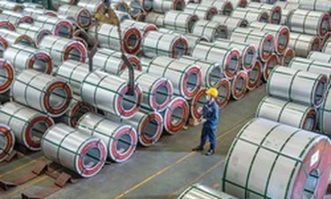 Nam Kim, Vnsteel đồng loạt tăng mạnh giá tôn và ống thép, cao nhất tới 600.000 đồng/tấn