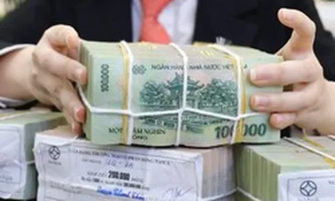 Lãi suất tiết kiệm vẫn neo cao sau văn bản chấn chỉnh của Ngân hàng Nhà nước