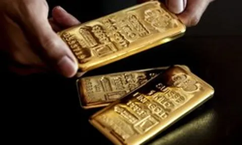 Quỹ vàng lớn nhất thế giới "xả kho" cả tấn vàng