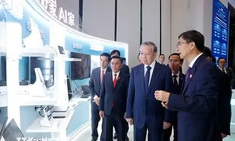 Tổng Bí thư, Chủ tịch nước Tô Lâm tham quan Trung tâm trí tuệ nhân tạo Trung Quốc-ASEAN