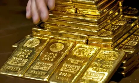 Giá vàng chiều nay (21/4): Giá vàng trong nước lao dốc, giảm gần 1 triệu đồng/lượng