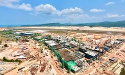 Chưa từng có trong lịch sử hàng không Việt Nam, Sun Group lập kỷ lục tiến độ thi công "thần tốc" một hạng mục trong đại công trình phục vụ APEC 2027