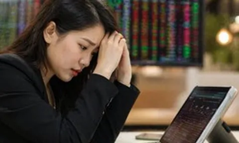 Chứng khoán 24-4: Điều gì xảy ra với cổ phiếu PC1?