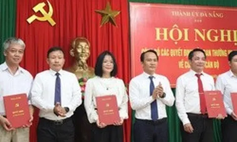 Một xã ở Đà Nẵng thay bí thư và Chủ tịch UBND cùng lúc