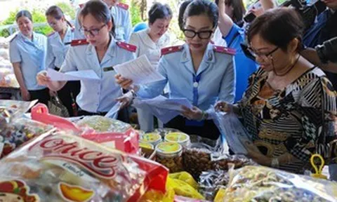TPHCM lập 30 đoàn kiểm tra an toàn thực phẩm, phát hiện 5/310 cơ sở vi phạm