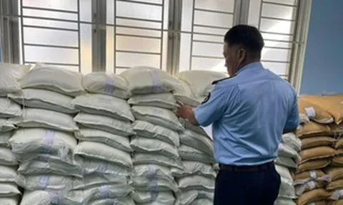 Bộ Công Thương cùng lúc ban hành 2 quyết định bảo vệ ngành mía đường