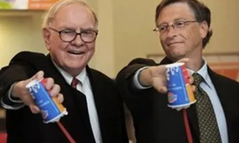 Tình bạn 30 năm rạn nứt, Warren Buffett từ chối tiếp tục quyên góp cho Quỹ Gates: Họ sẽ không được nhận thêm 1 xu!