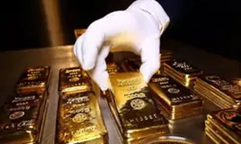 Giá vàng thế giới tăng mạnh nhất kể từ tháng 2