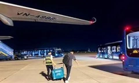 Vietnam Airlines hai lần thay đổi kế hoạch chuyến bay vì câu chuyện đặc biệt