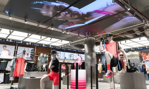adidas Hoàn Kiếm Flagship: Cửa hàng flagship đầu tiên tại Đông Nam Á giữa tọa độ biểu tượng của Hà Nội