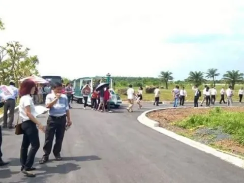 Nhận diện "lỗ hổng" pháp lý khiến "cò đất" thao túng, lũng đoạn thị trường