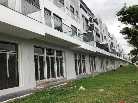 Đà Nẵng: Shophouse ế ẩm, hàng chục tỷ chôn chân, chấp nhận bán lỗ mới có khách mua