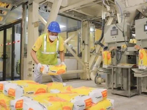 Saint-Gobain Việt Nam khánh thành dây chuyền sản xuất keo dán gạch, keo chà ron Weber tại Hưng Yên