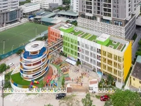 Không gian trường học tươi sáng, năng động, khuyến khích tương tác ở trẻ em