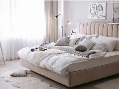 Tại sao không nên đặt gương đối diện giường ngủ?