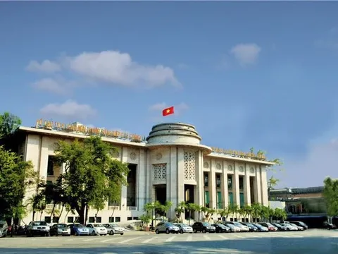 Các công ty chứng khoán đánh giá như thế nào về động thái hút tiền qua tín phiếu của NHNN?