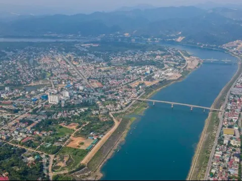 Hé mở về doanh nghiệp BĐS "kín tiếng" làm KĐT 5.500 tỷ ở Hòa Bình: Làm KCN lấn biển 100% đầu tiên tại Việt Nam quy mô 11.000 tỷ, "lấn sân" sang năng lượng tái tạo