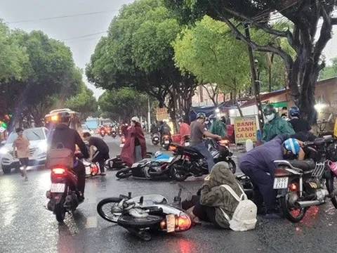 Siêu bão Yagi sẽ đạt cường độ mạnh nhất từ trưa 7/9: Tuyệt đối không cố ra ngoài lúc mưa to gió lớn!
