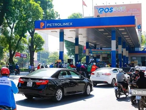 Đo dư địa cổ phiếu PLX của Petrolimex