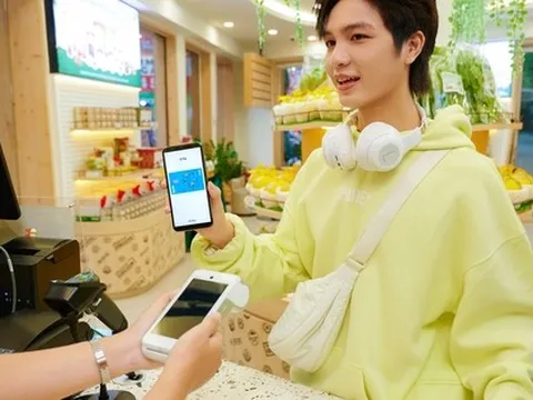 Thanh toán không chạm bùng nổ: Smartphone đang dần thay thế thẻ vật lý